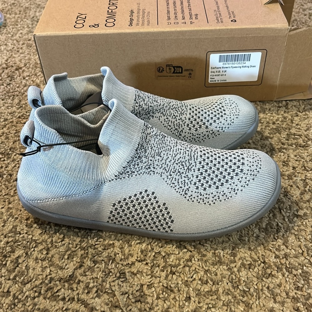 EverFoams Women’s Flyweaving Walking Shoes